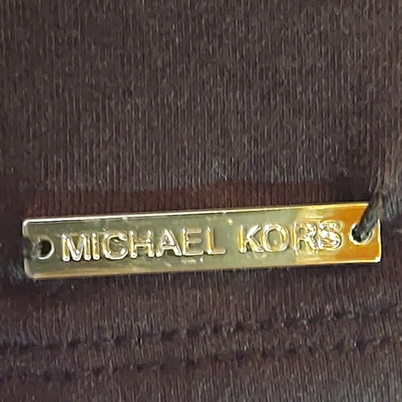 Micheal Kors size M black top - Picture 7 of 7